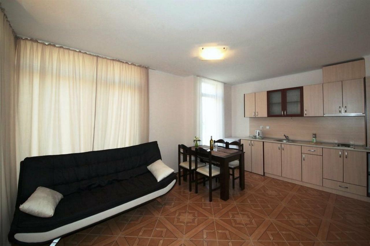 Saint Elena Apartcomplex Sunny Beach Buitenkant foto